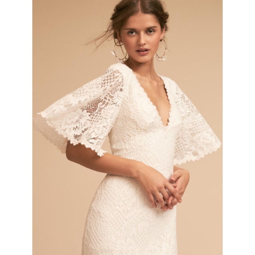 Anthropologie White Lace Bridal Gown with Flutter Sleeves - Picture 3 of 8